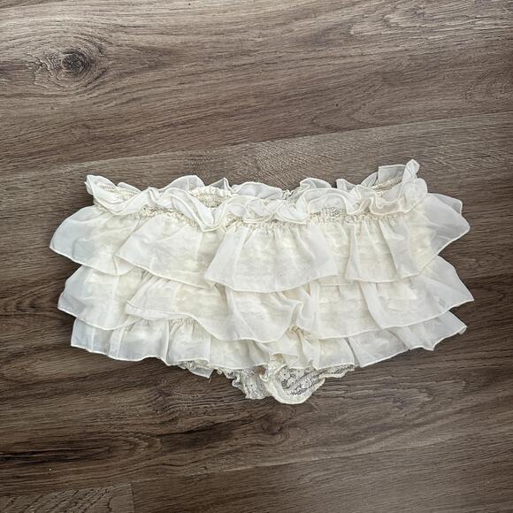 Cream ruffle bloomers - Picture 7 of 7